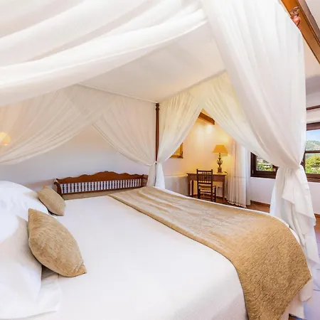 Ca's Curial - - Adults Only Farm stay