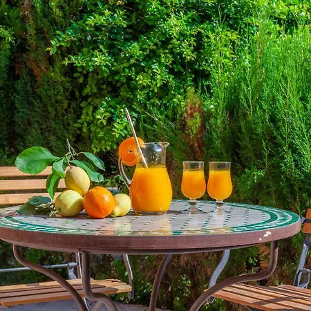 Ca's Curial - - Adults Only Farm stay *
